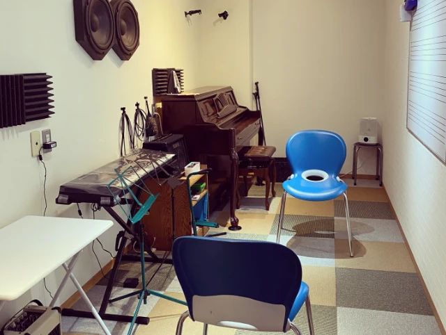 スナフキンズ音楽教室 ギター 川名スタジオのサムネイル画像 5