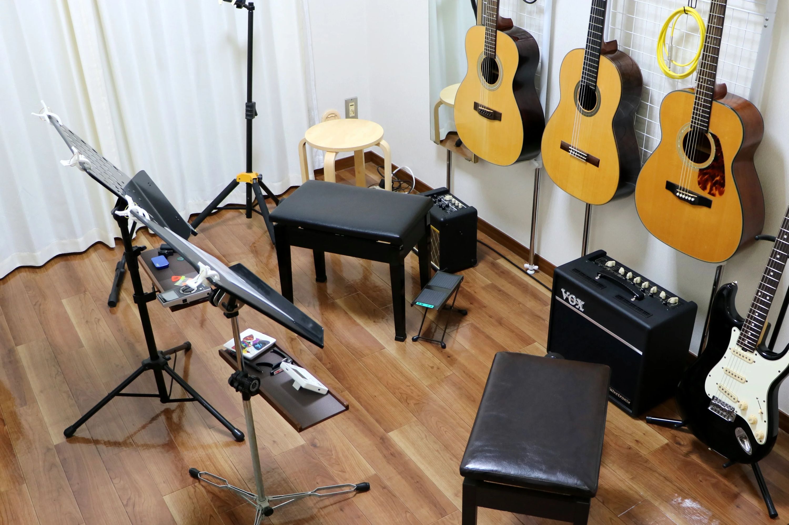 アズール･ギター教室 金山駅前教室のメイン画像