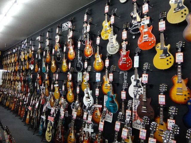 ロッキン ギター 豊田店のサムネイル画像 2