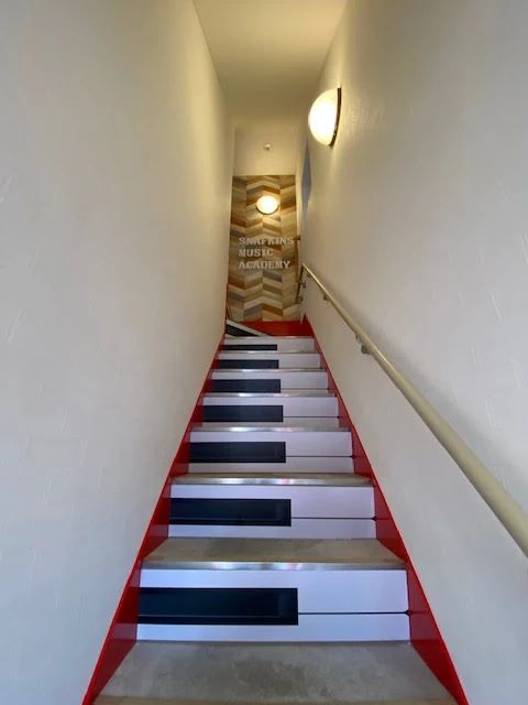 スナフキンズ音楽教室 ギター 覚王山スタジオのサムネイル画像 4