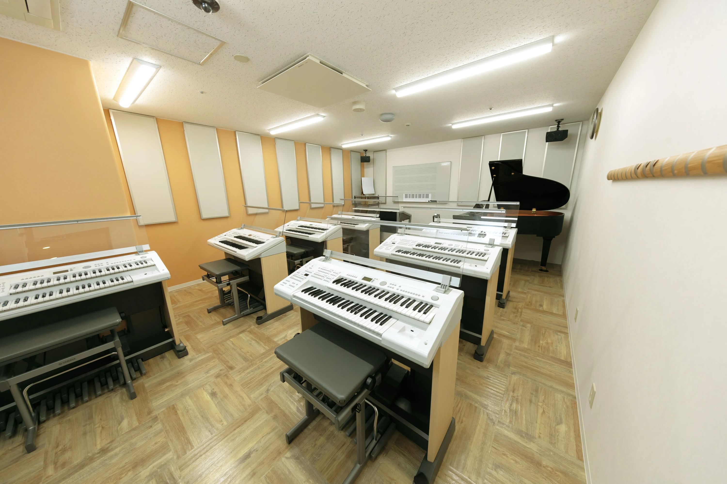 ヤマハ音楽教室 ギター ハーモニーステーション岐阜のサムネイル画像 5