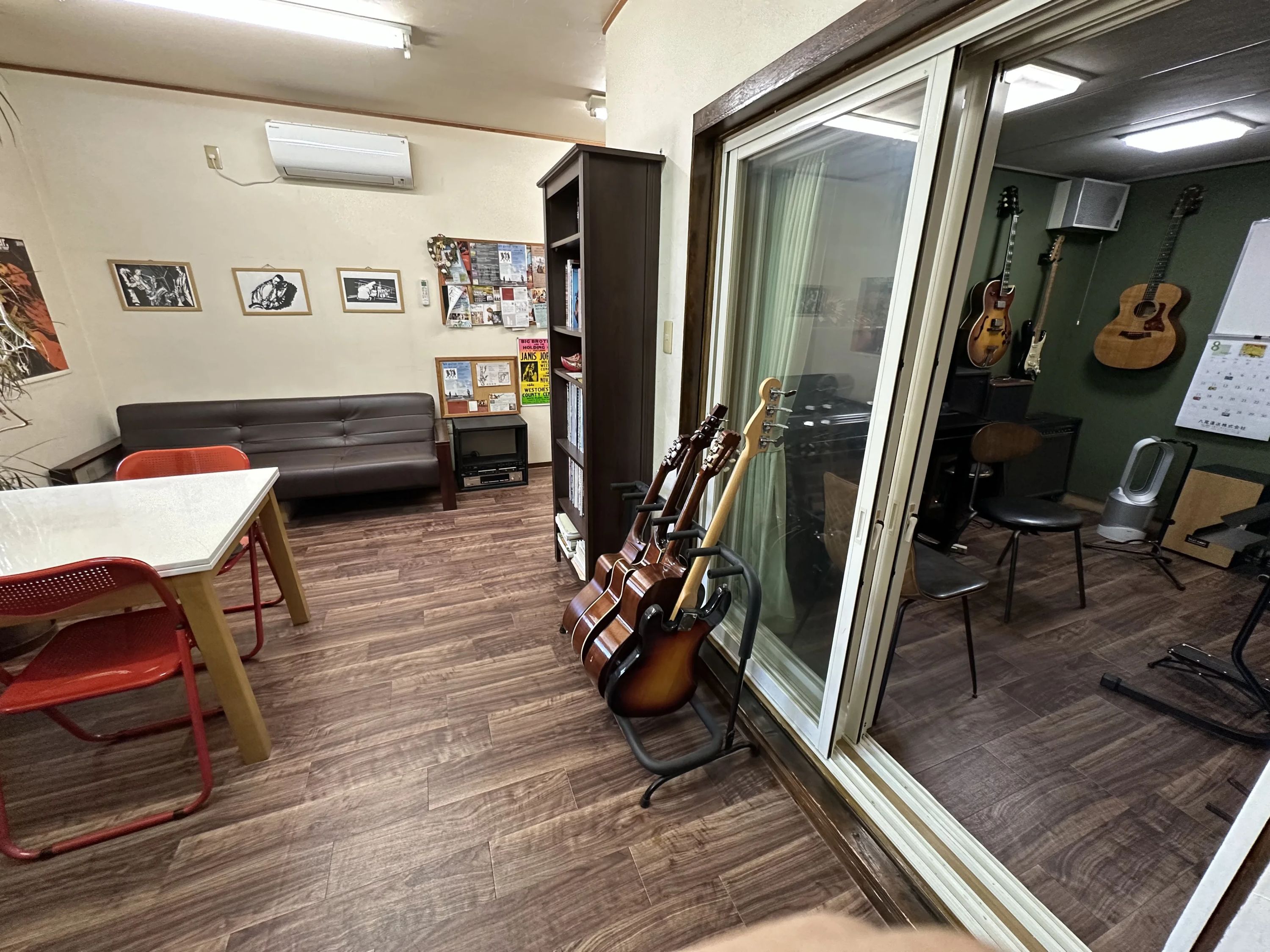 Tsutsui Guitar School ギター 久宝寺教室のサムネイル画像 2