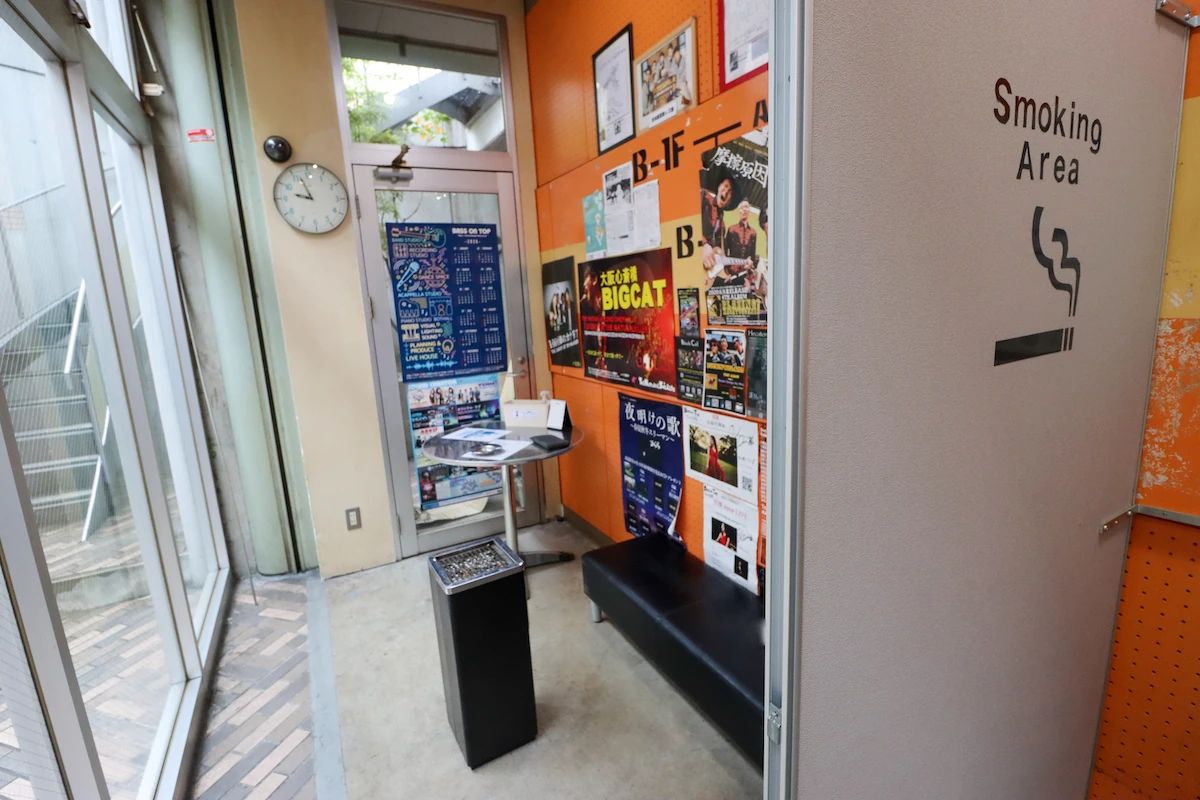 椿音楽教室 ギター BASS ON TOP なんば店のサムネイル画像 2