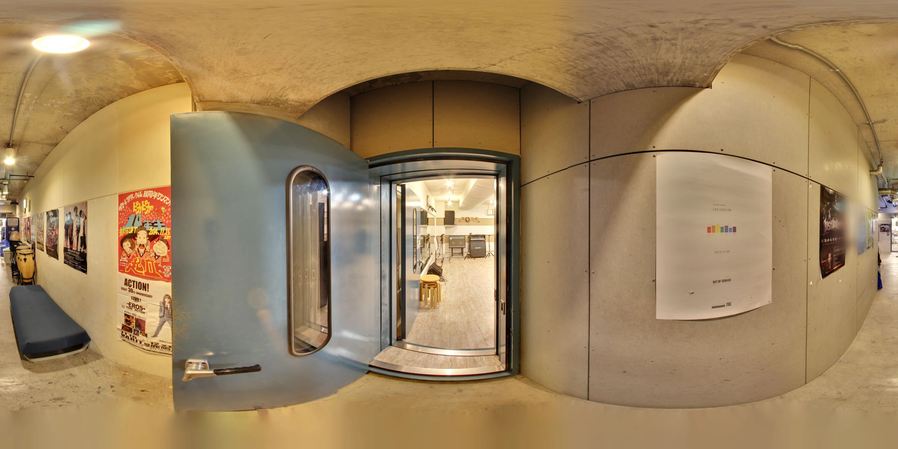 椿音楽教室 ギター BASS ON TOP なんば店のサムネイル画像 4