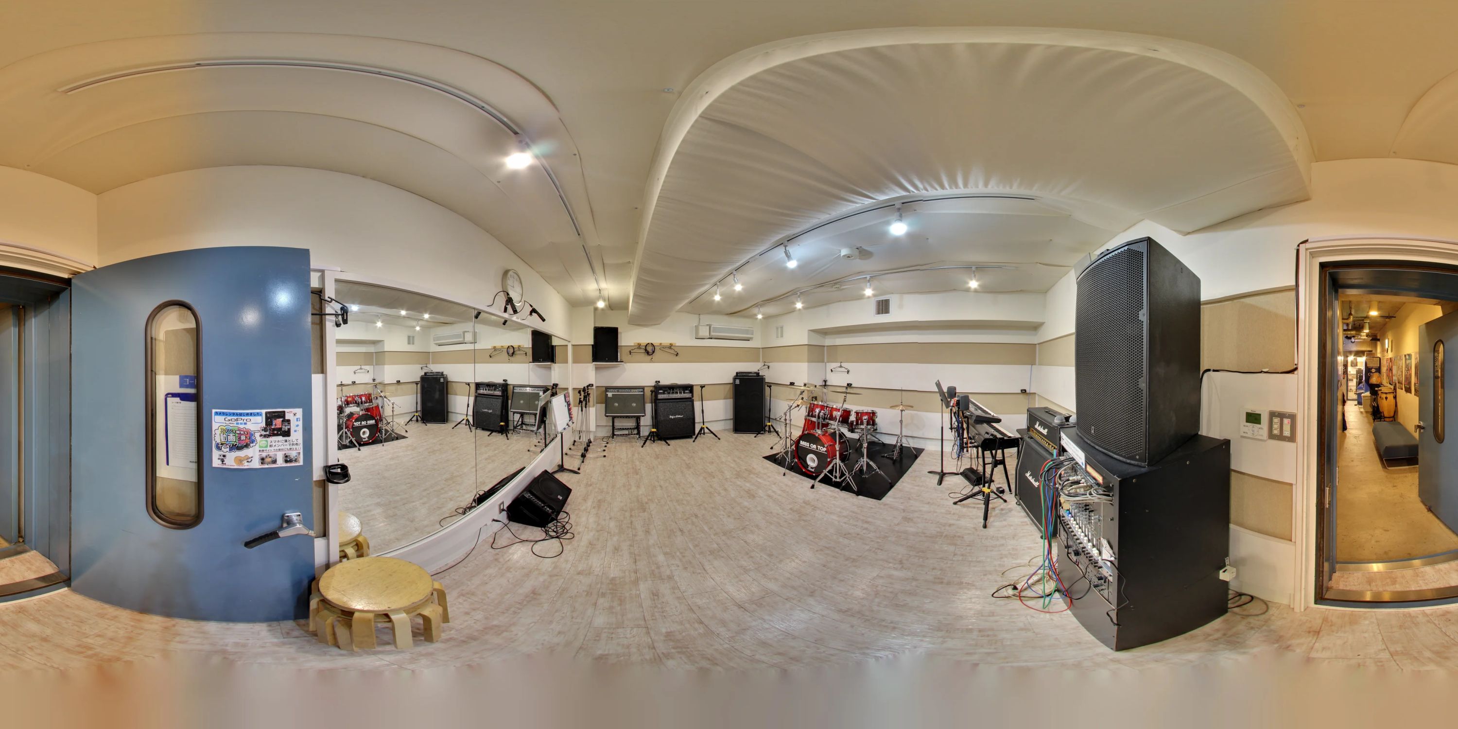 椿音楽教室 ギター BASS ON TOP なんば店のサムネイル画像 5