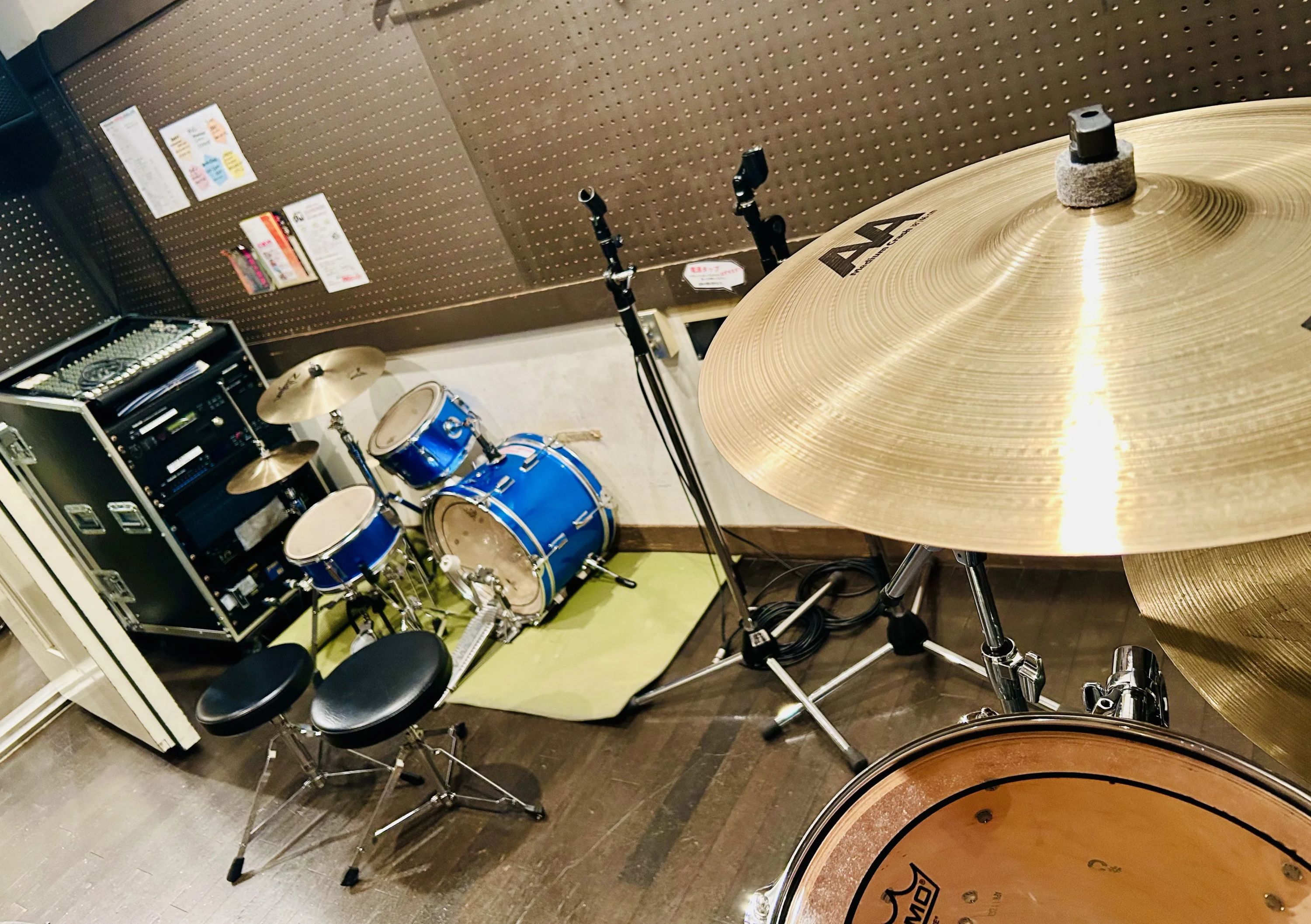 PADstudio ギター 南堀江パッドスタジオのサムネイル画像 3