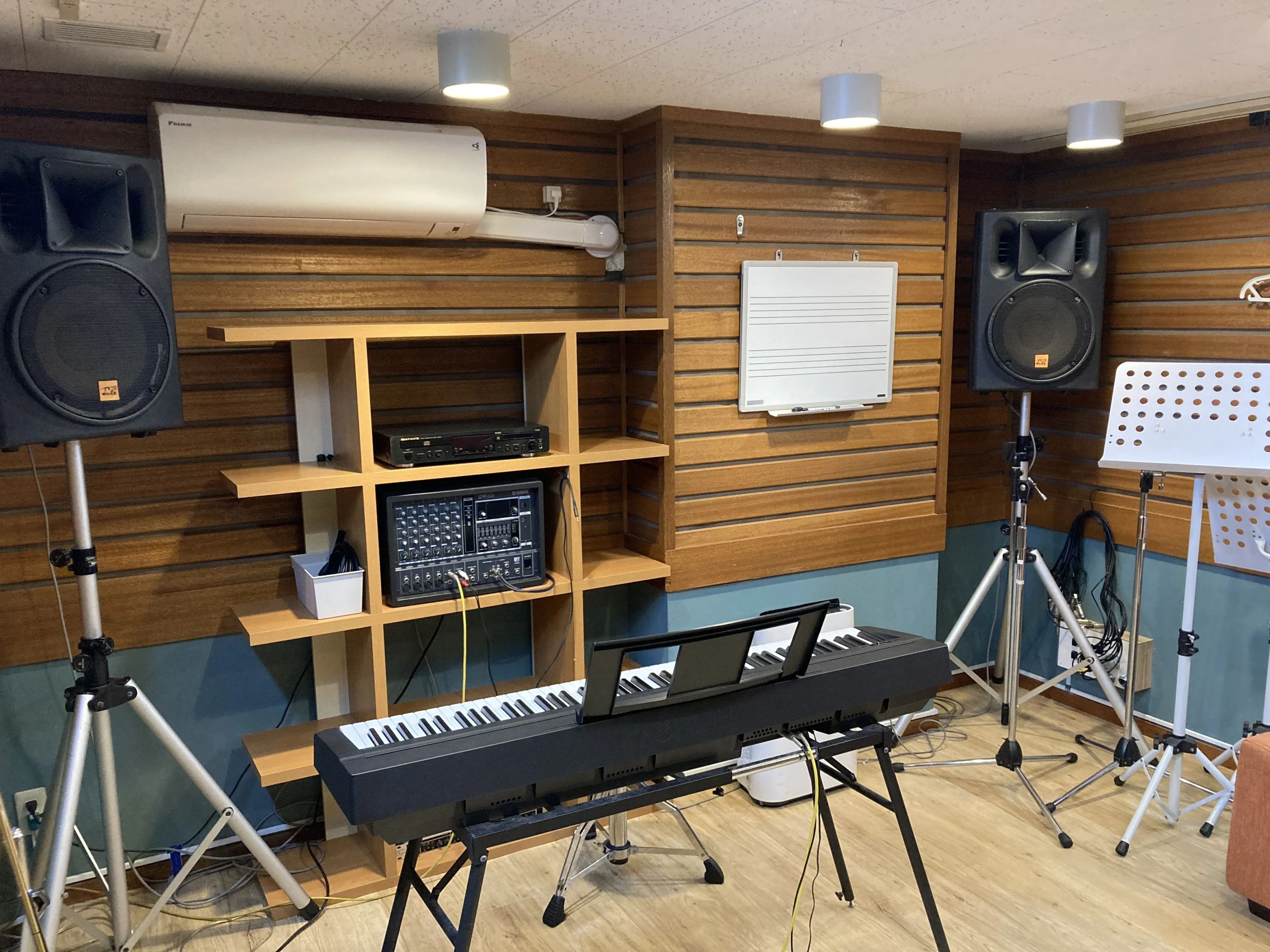 椿音楽教室 ギター Tule music Lab.(トゥーレ ミュージック ラボ)のサムネイル画像 3