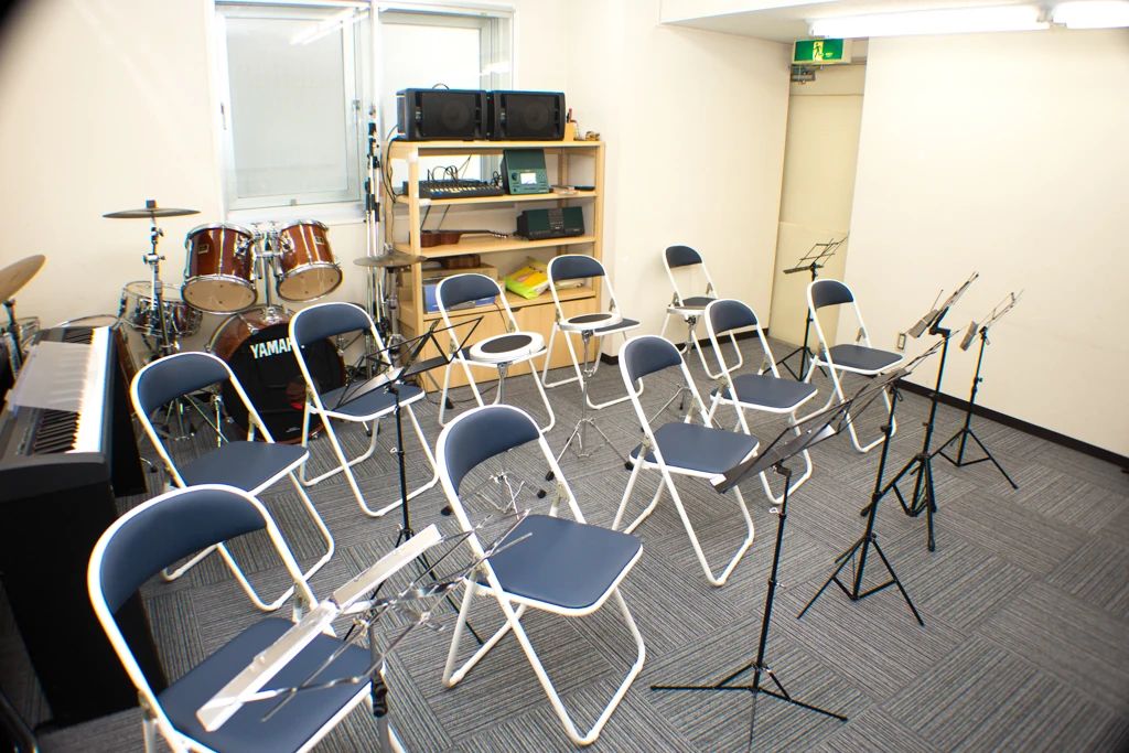 ヤマハ音楽教室 ギター ミュージックサロン逆瀬川のサムネイル画像 4