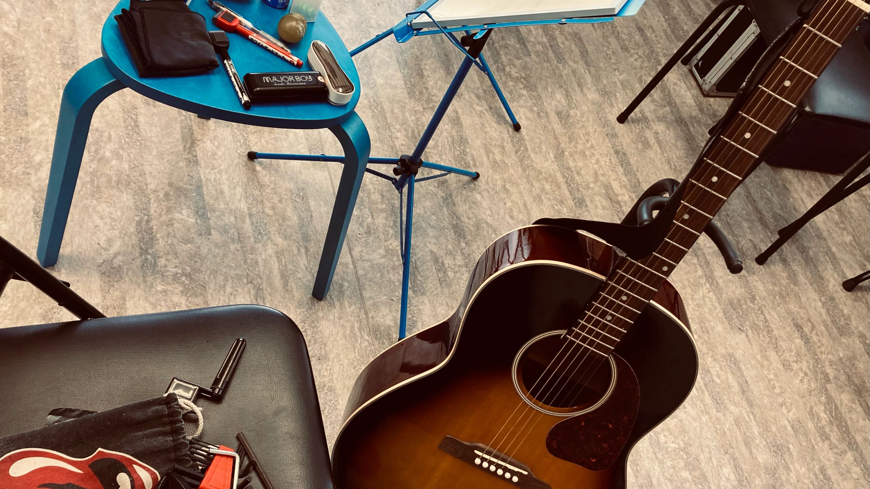 ギター教室「林屋」 相生町教室のサムネイル画像 2