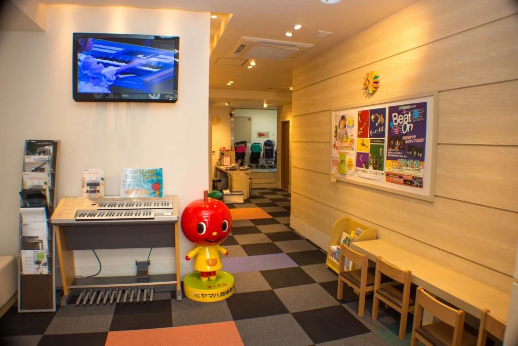 ヤマハ音楽教室 ギター ミュージックサロン夙川のサムネイル画像 2