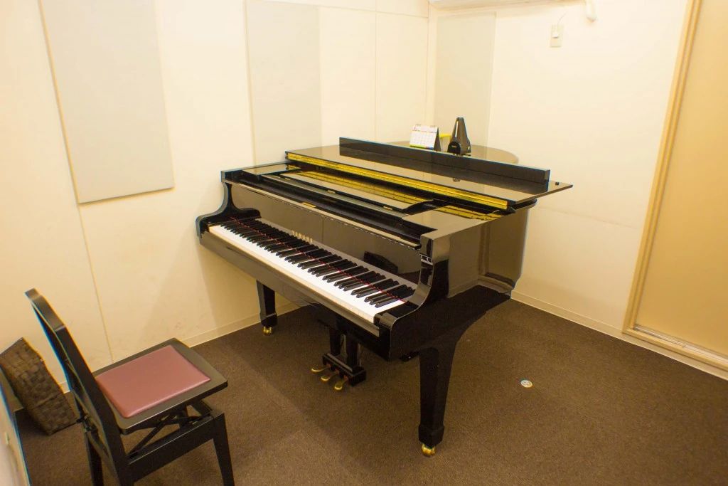 ヤマハ音楽教室 ギター ミュージックサロン夙川のサムネイル画像 5