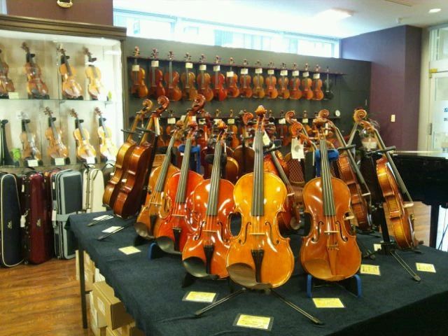 伊藤楽器 ヴァイオリン 弦楽器サロン船橋のサムネイル画像 3